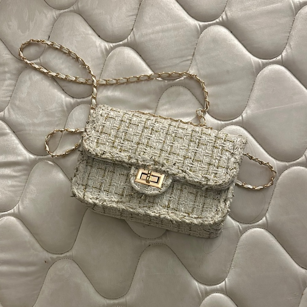 Cream and Gold Crossbody Bag with Chain Strap